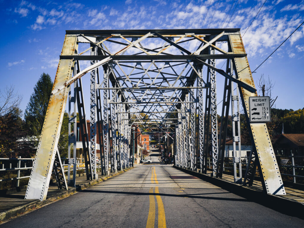 鉄骨の橋